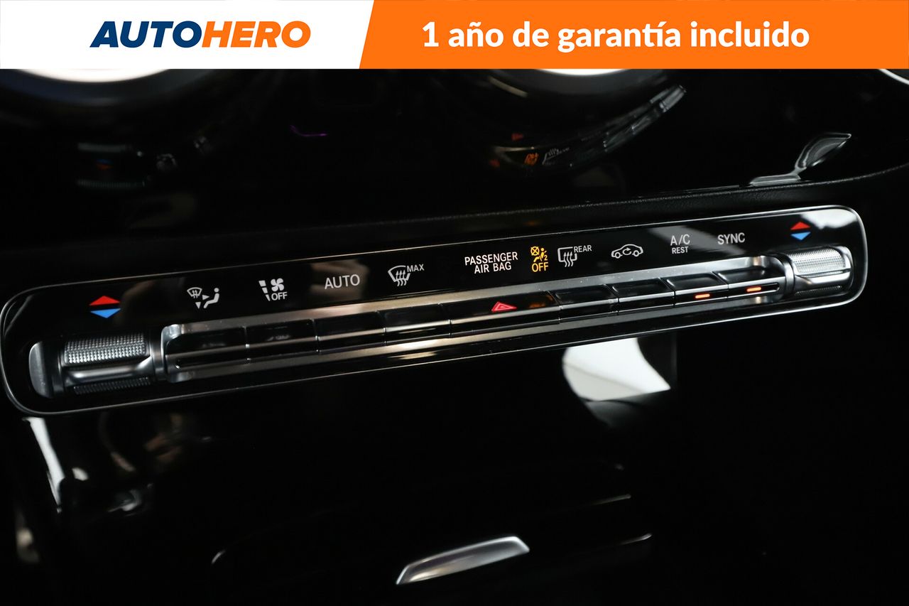 Foto Mercedes-Benz Clase CLA 29