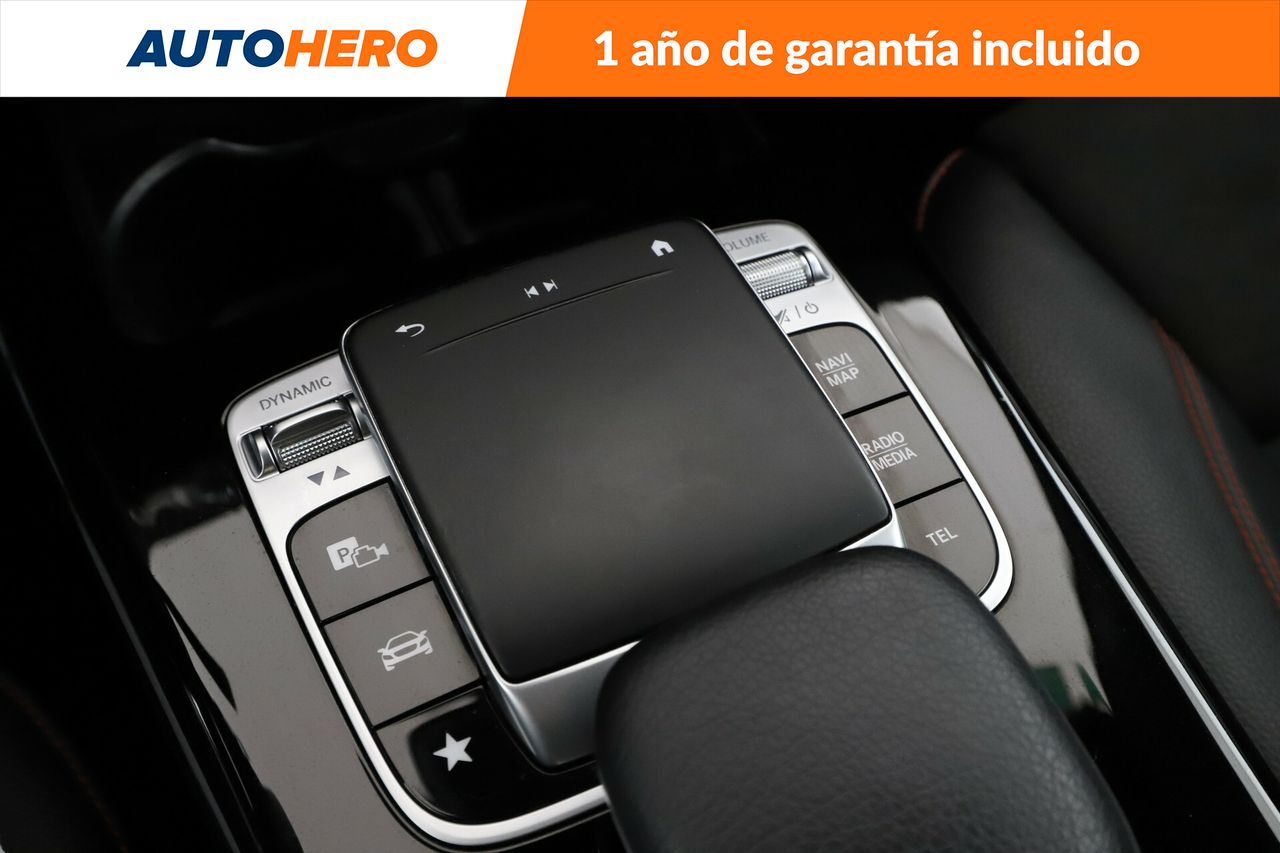 Foto Mercedes-Benz Clase CLA 30