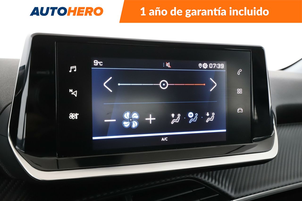 Foto Peugeot 208 21
