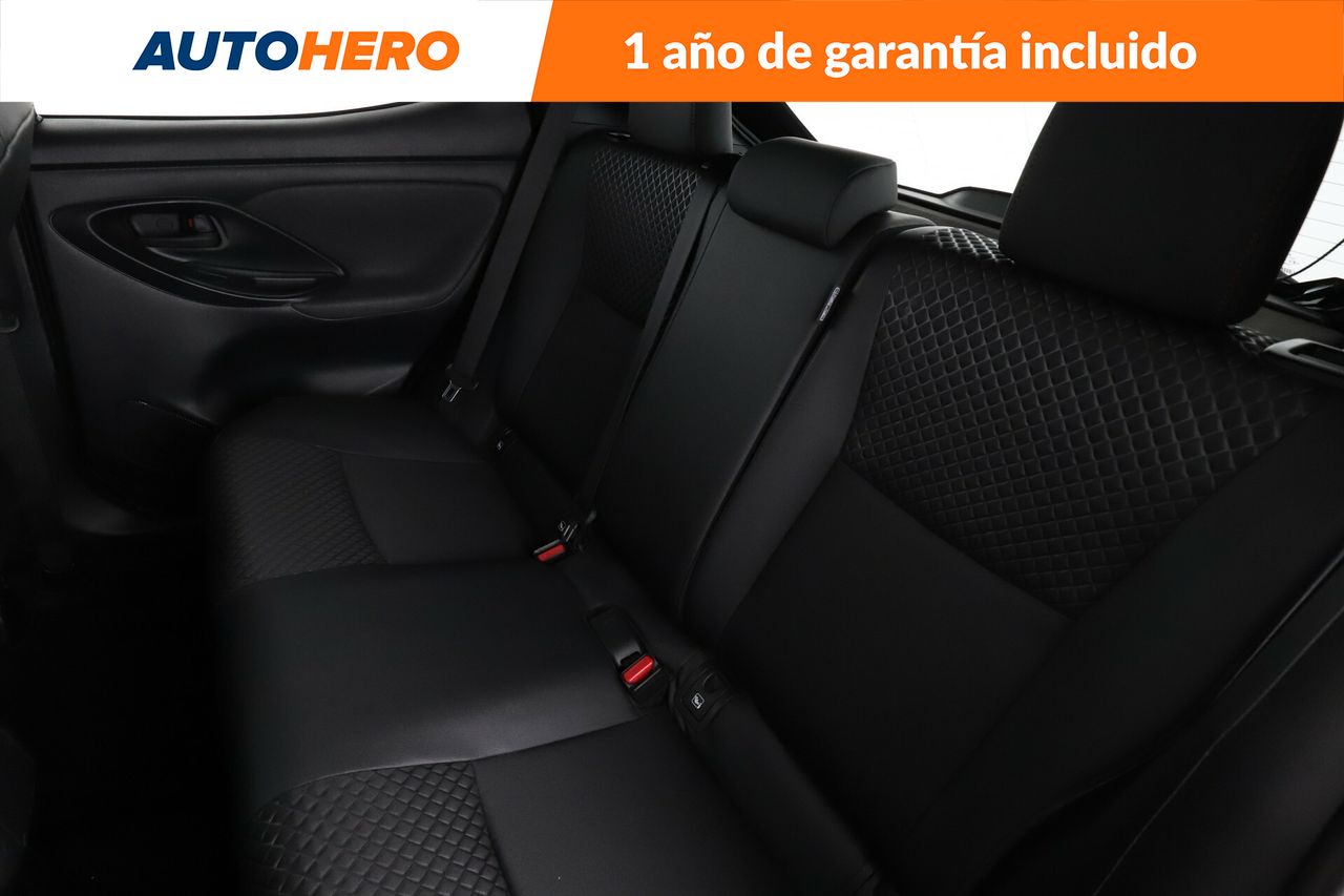 Foto Toyota Yaris 14