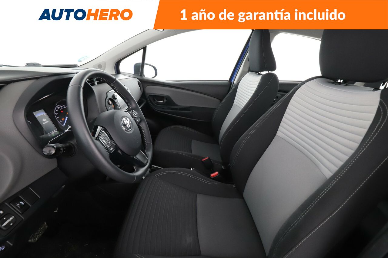 Foto Toyota Yaris 11