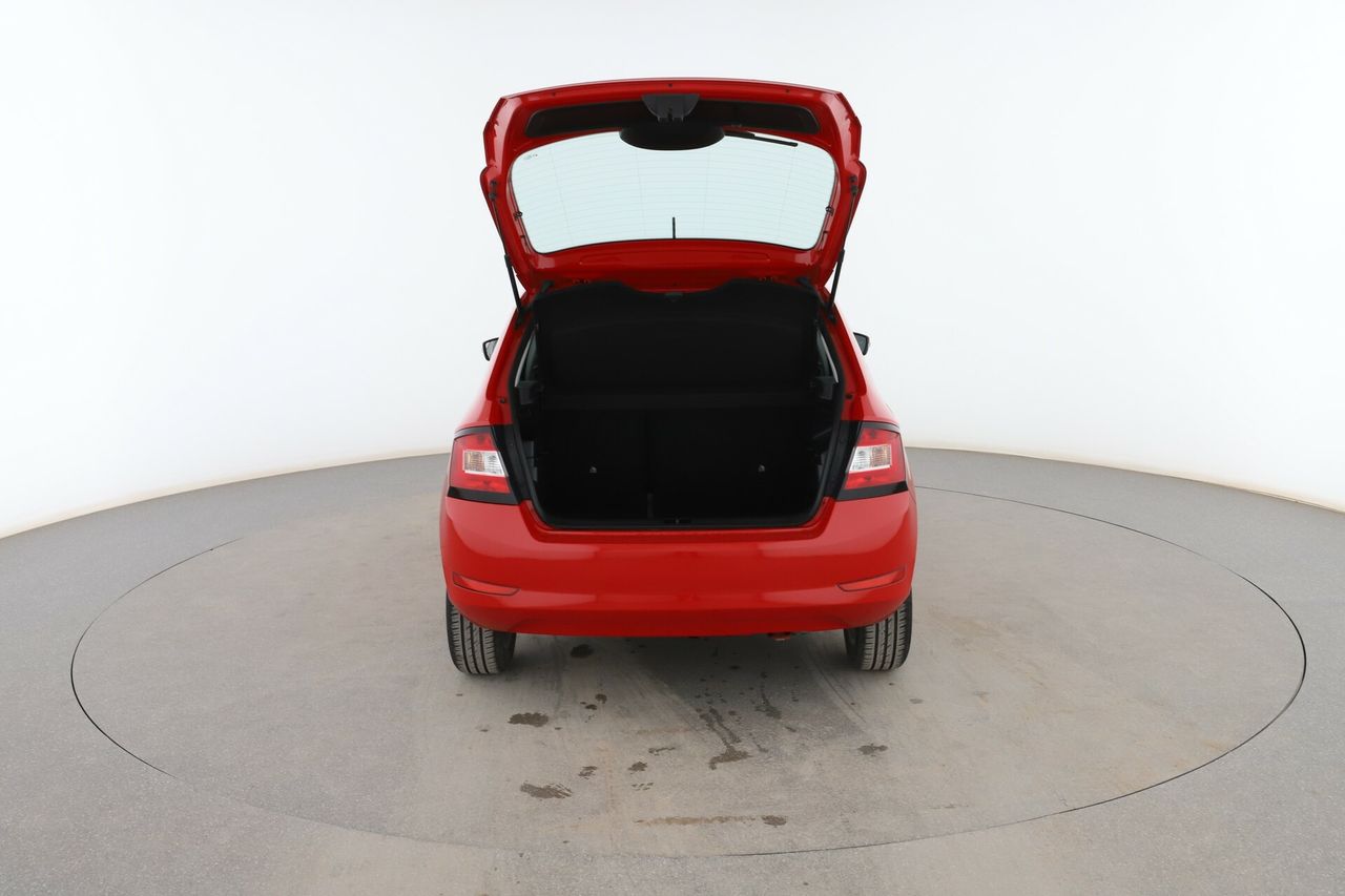 Foto Skoda Fabia 17