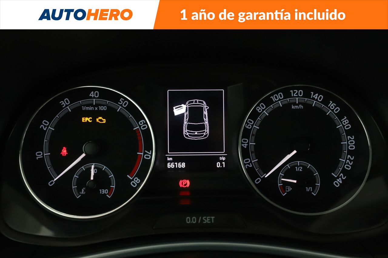 Foto Skoda Fabia 21
