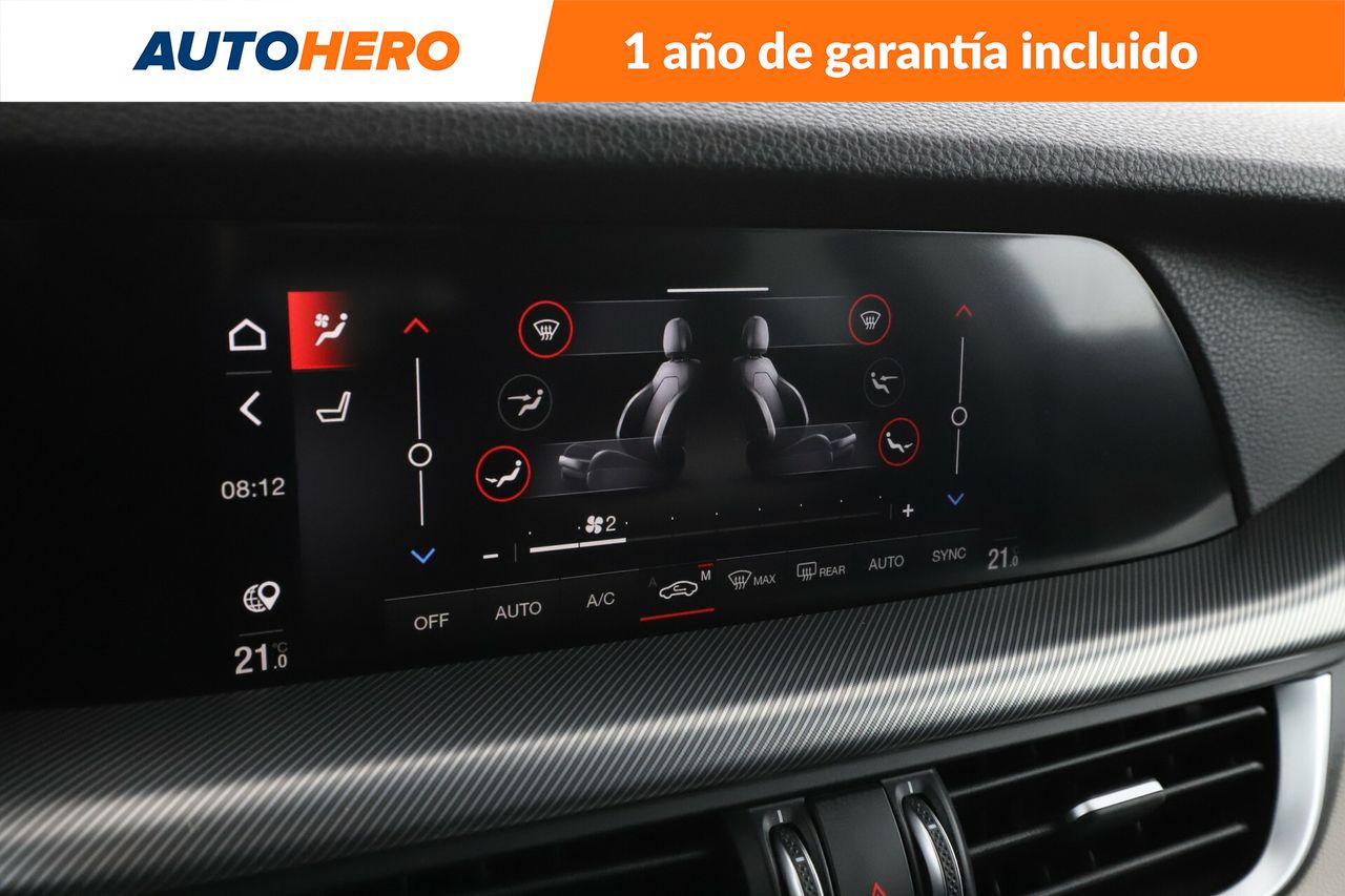 Foto Alfa Romeo Stelvio 30