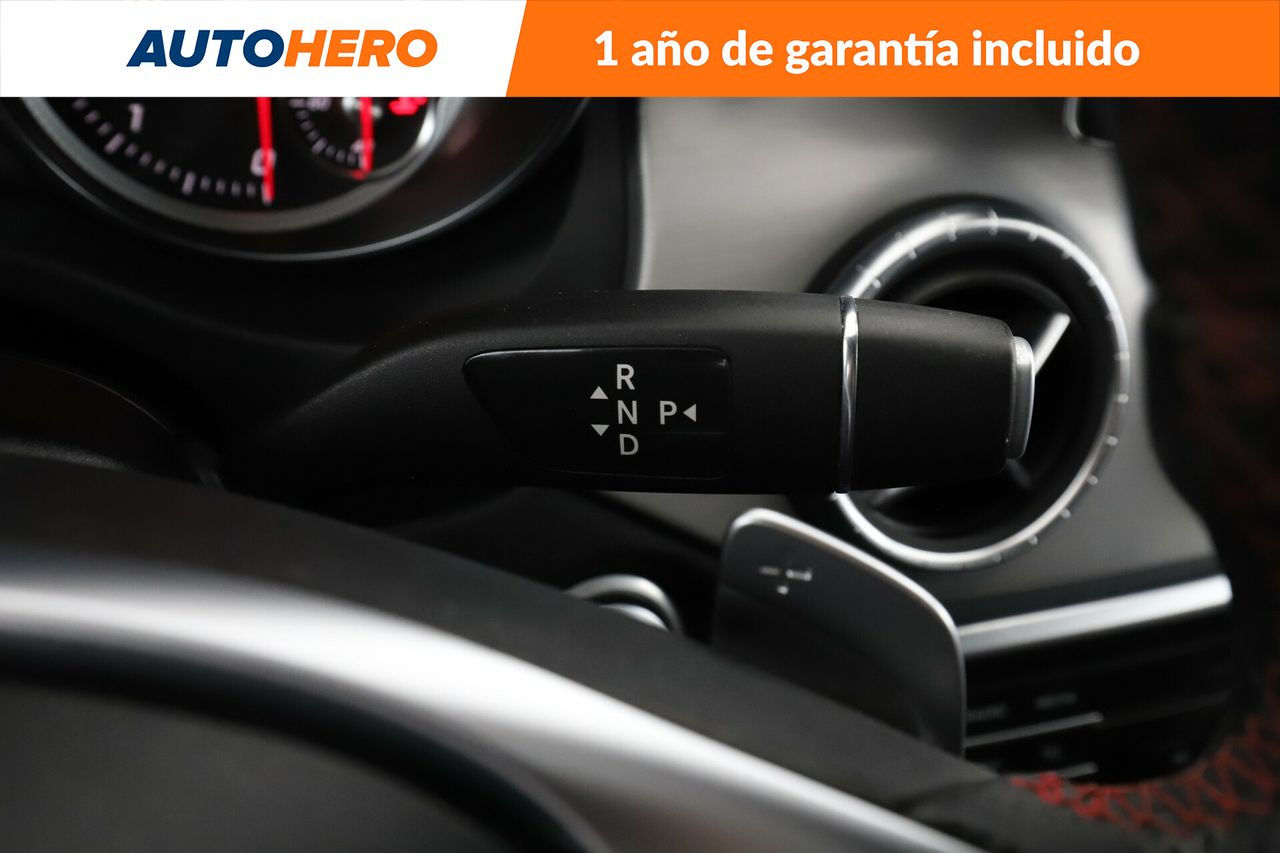 Foto Mercedes-Benz Clase CLA 25