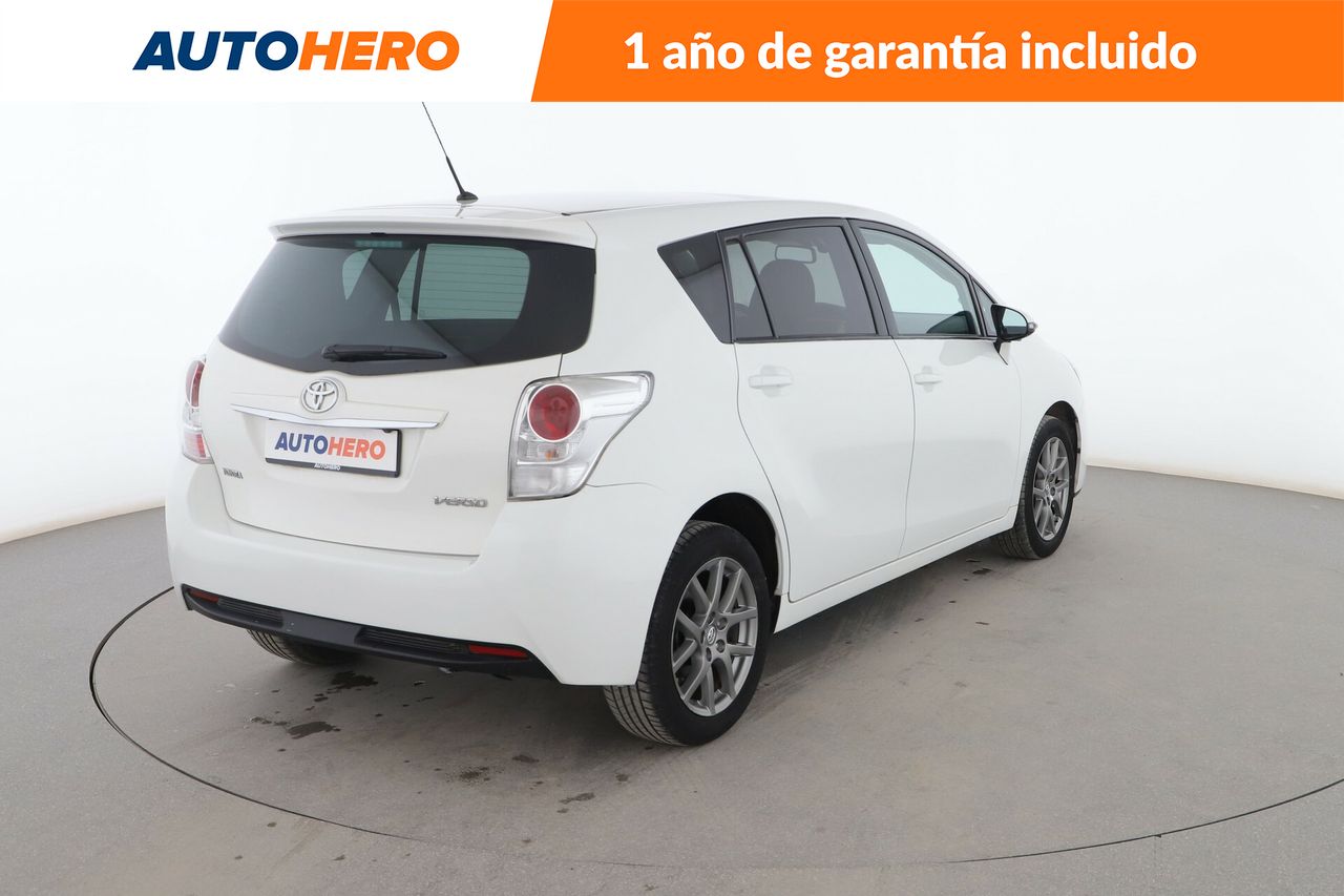 Foto Toyota Corolla Verso 6