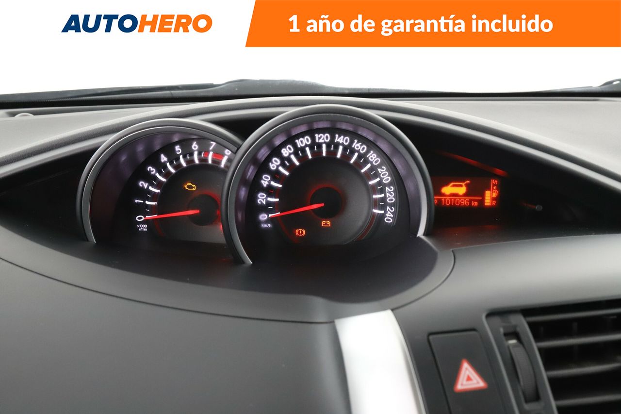 Foto Toyota Corolla Verso 21