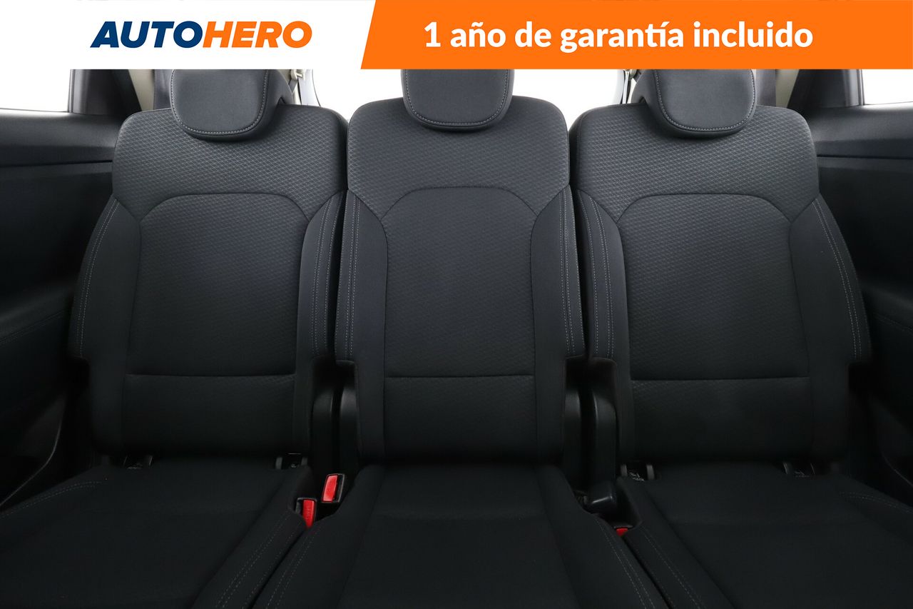 Foto Kia Carens 16