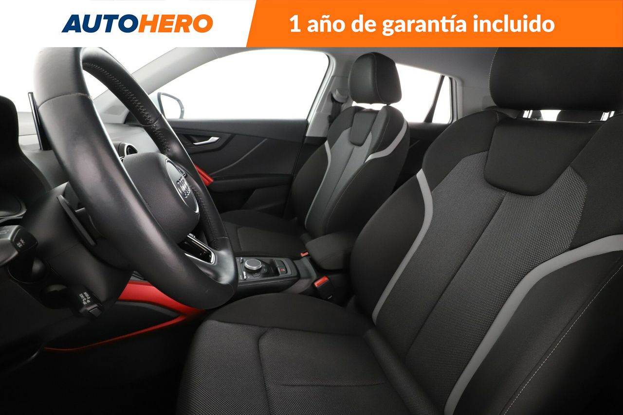 Foto Audi Q2 11