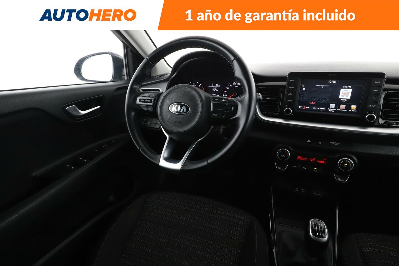 Foto Kia Stonic 14