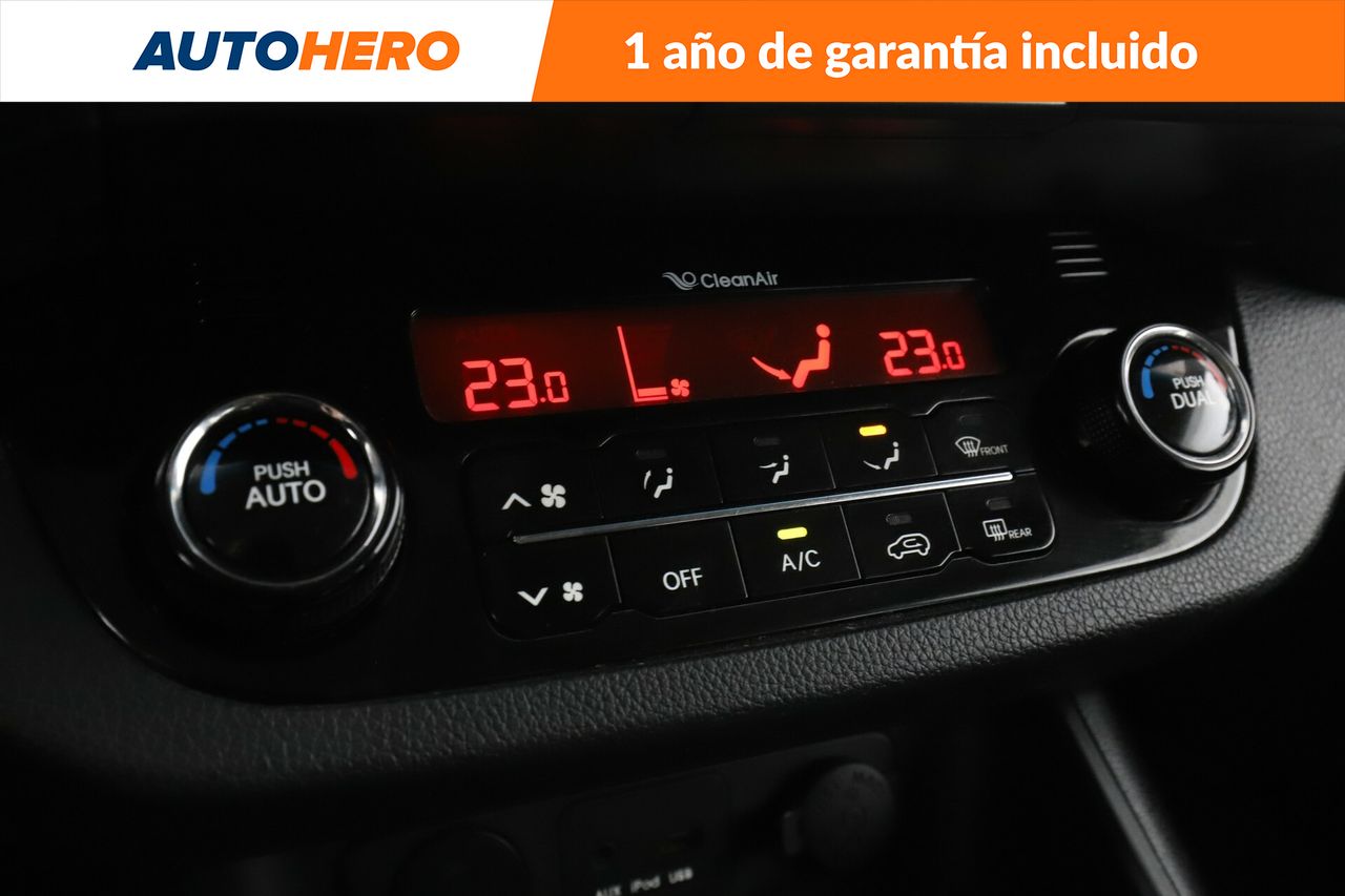 Foto Kia Sportage 25