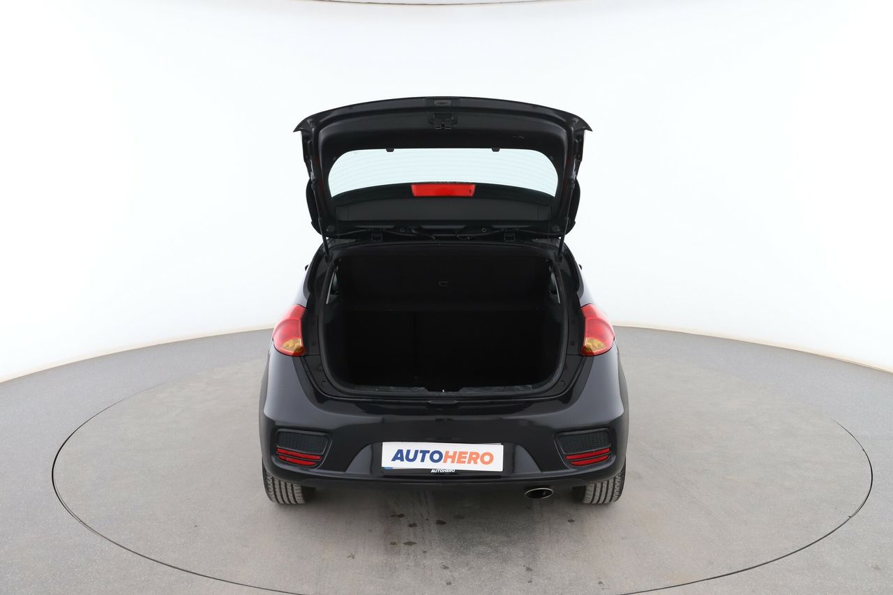 Foto Kia Ceed 17