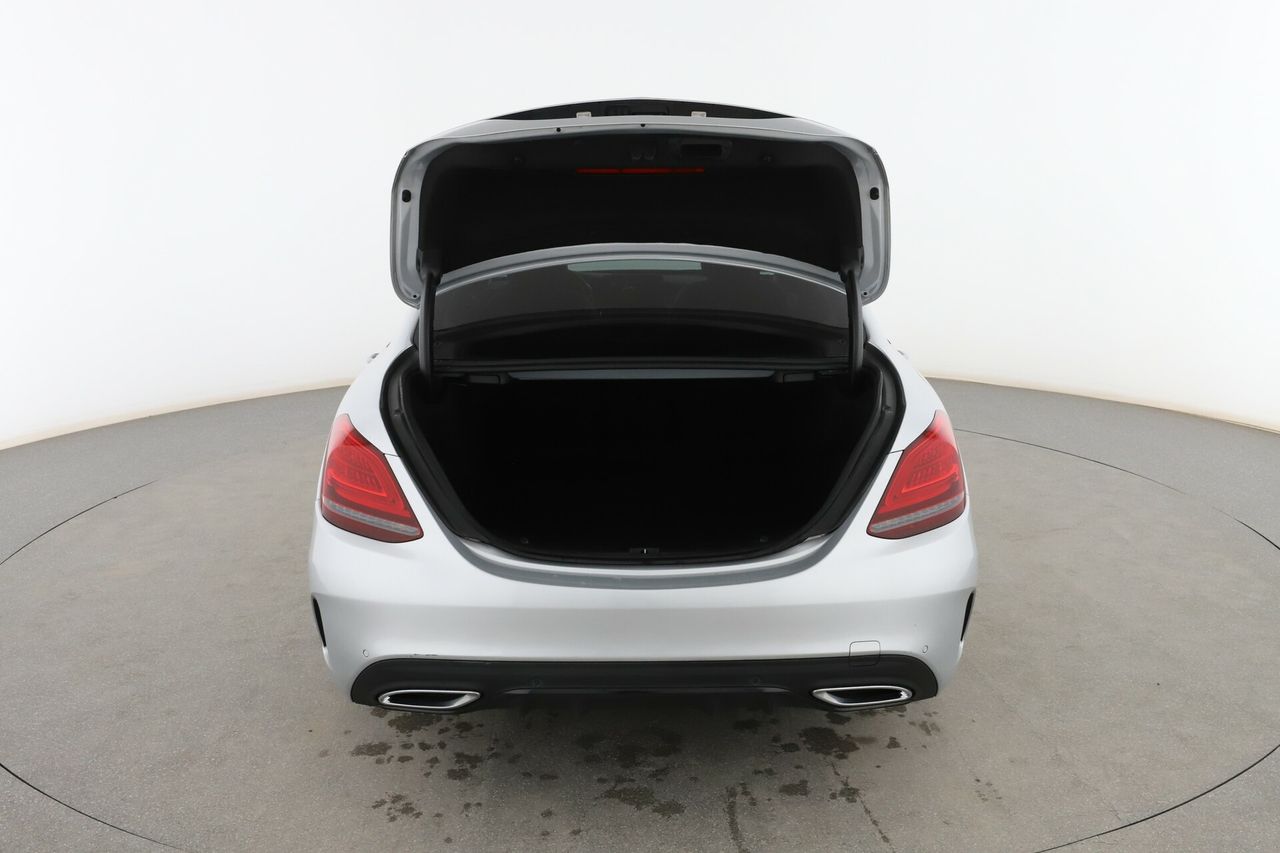 Foto Mercedes-Benz Clase C 17
