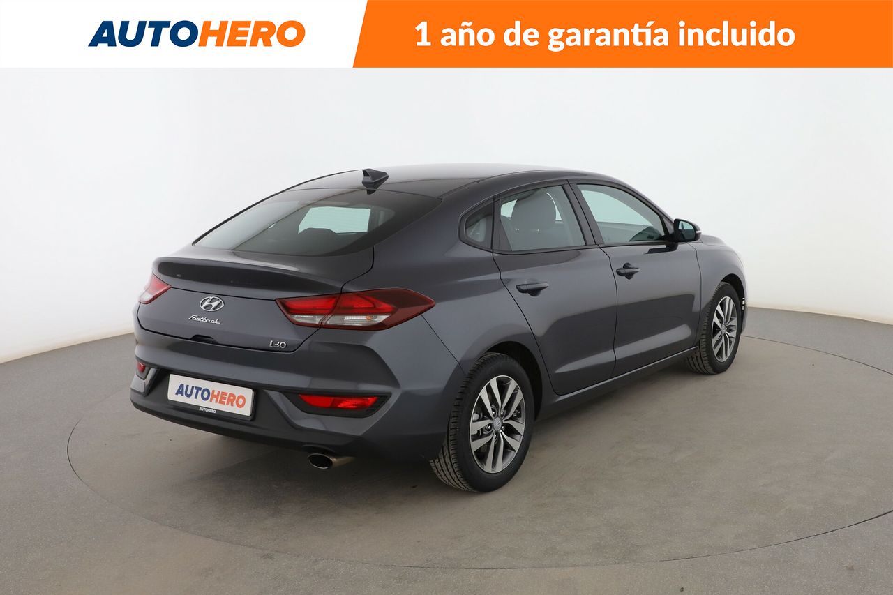 Foto Hyundai i30 6