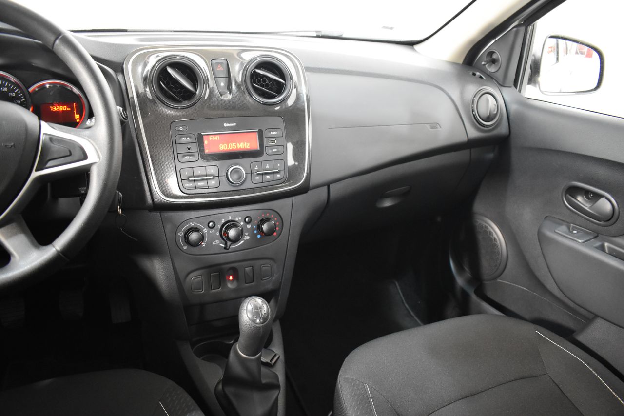 Foto Dacia Sandero 9