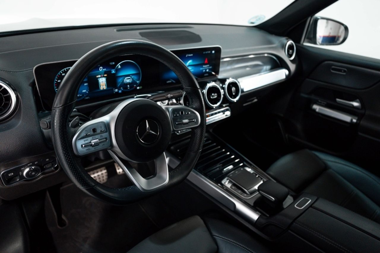 Foto Mercedes-Benz Clase GLB 7