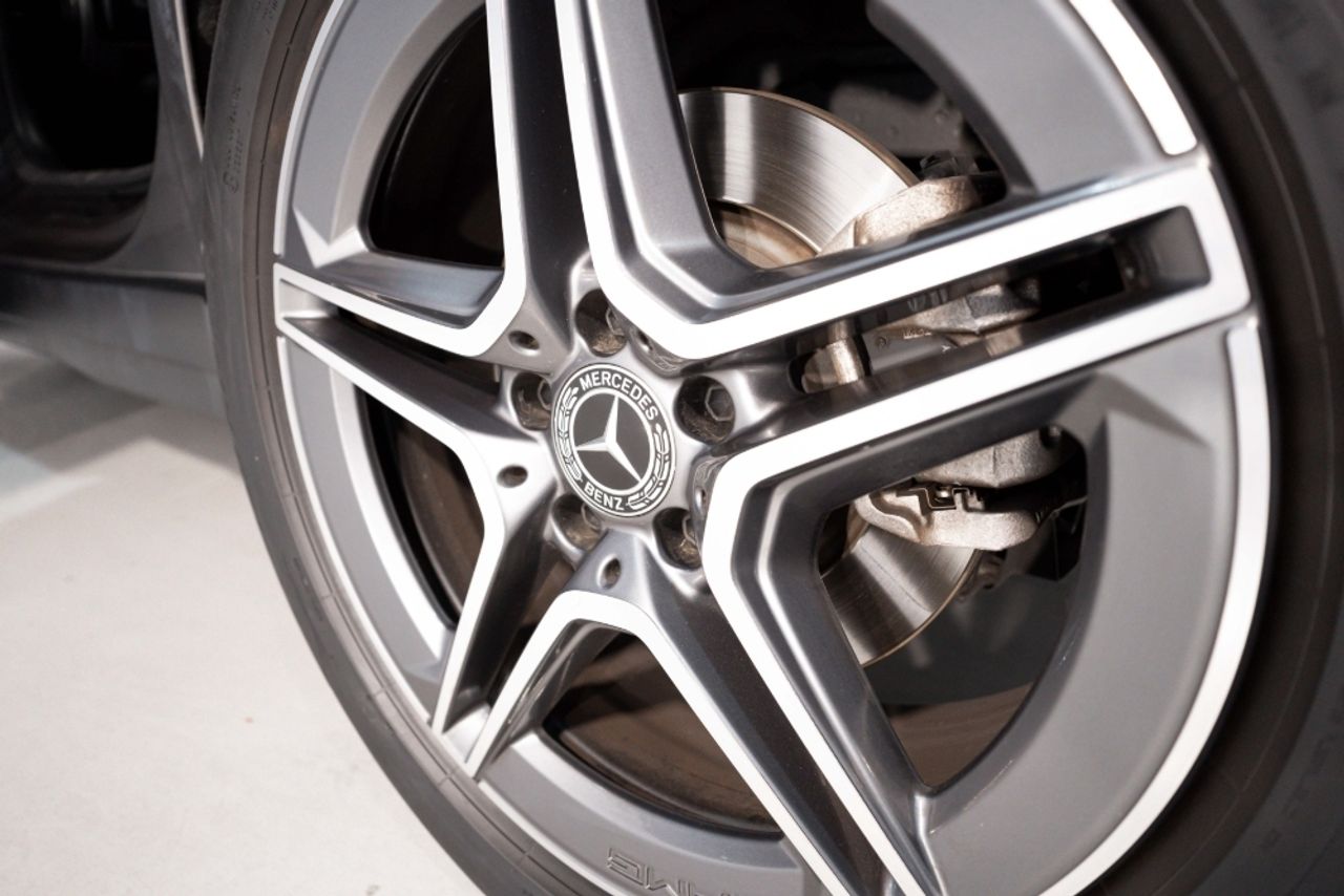 Foto Mercedes-Benz Clase GLB 28
