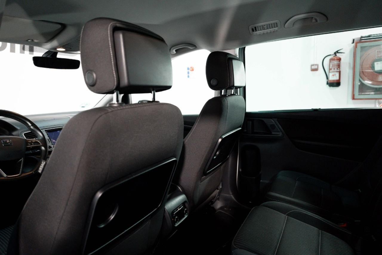 Foto Seat Alhambra 26