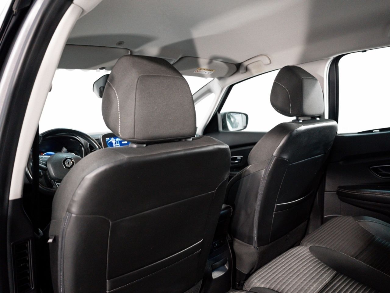 Foto Renault Scénic 26