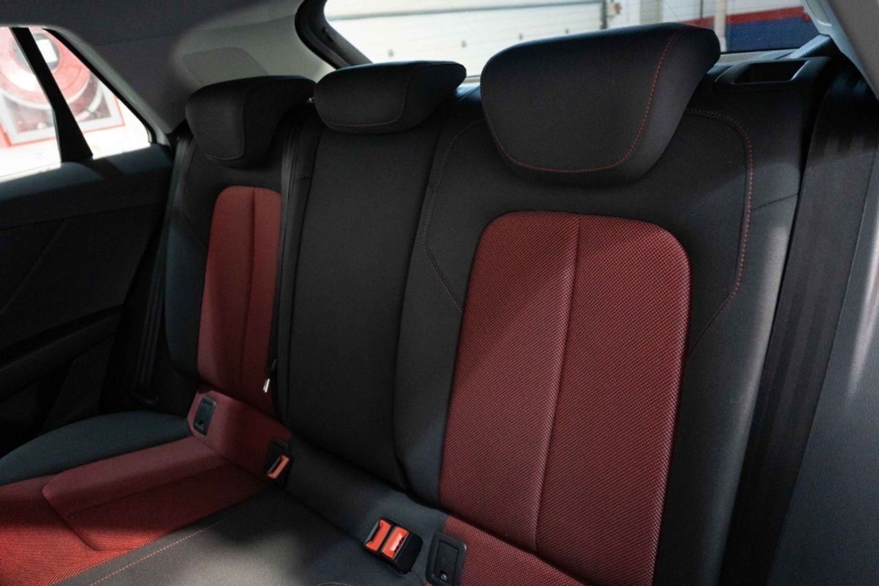 Foto Audi Q2 27