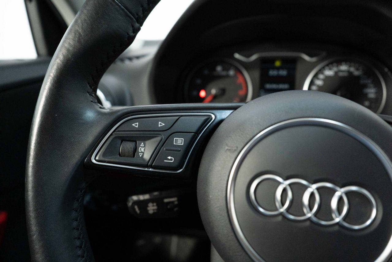Foto Audi Q2 9