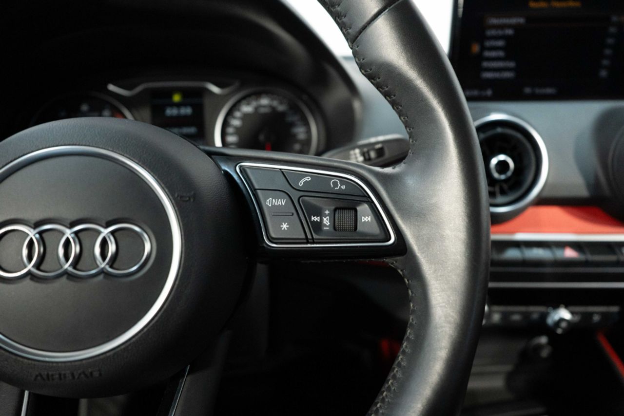 Foto Audi Q2 16