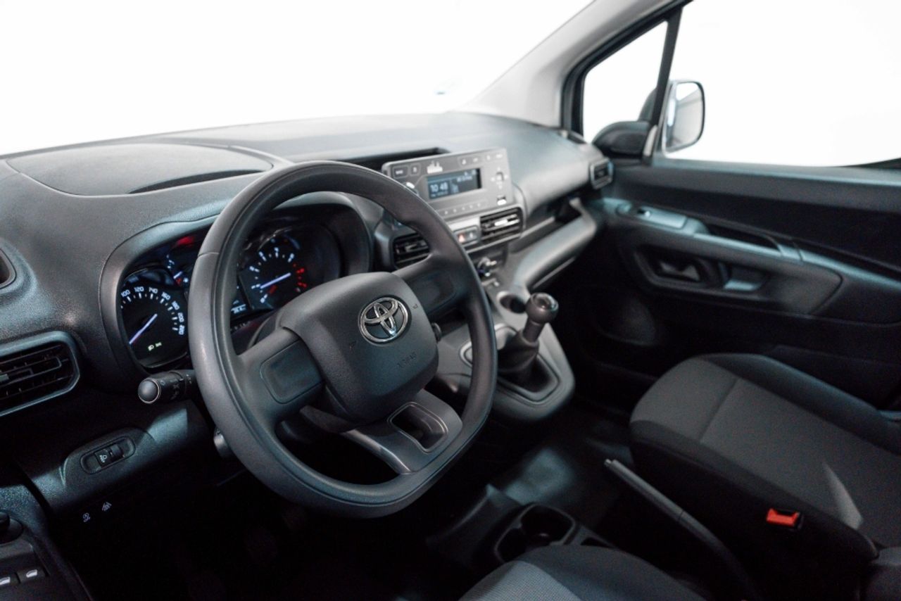 Foto Toyota Proace 7