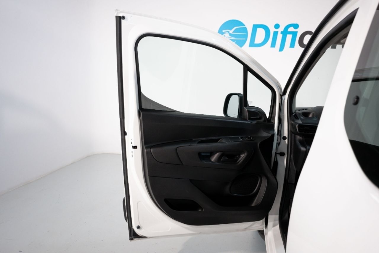 Foto Toyota Proace 13