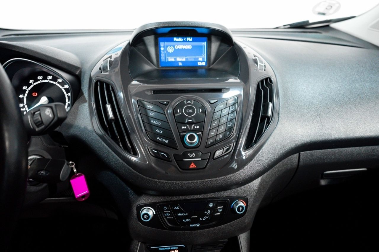 Foto Ford Tourneo Courier 18