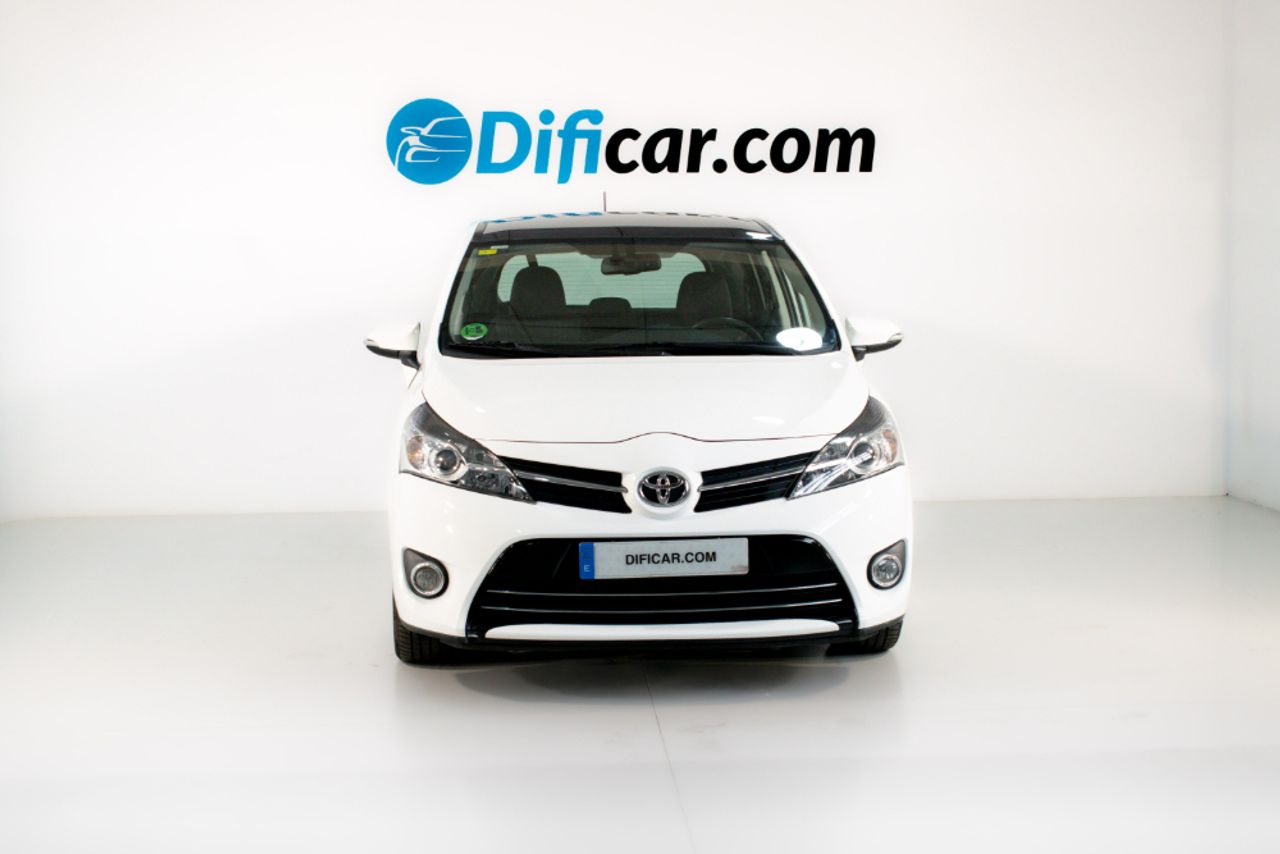 Foto Toyota Corolla Verso 2