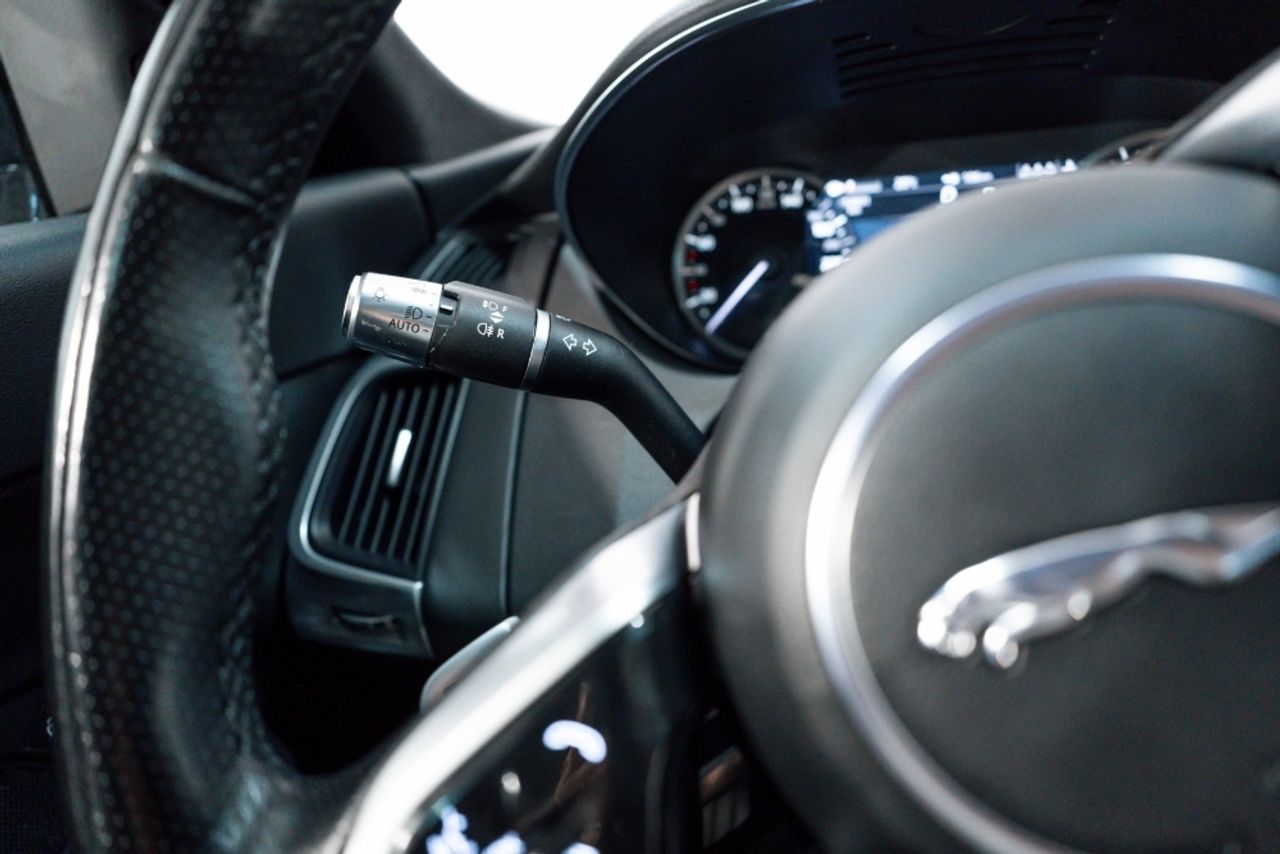 Foto Jaguar XF 10