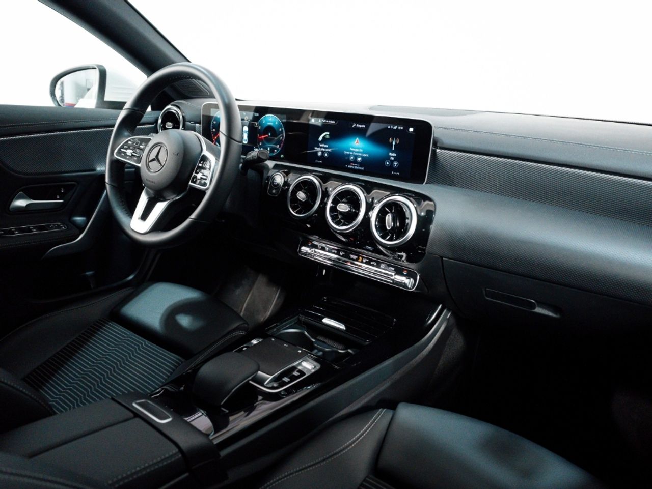 Foto Mercedes-Benz Clase CLA 22