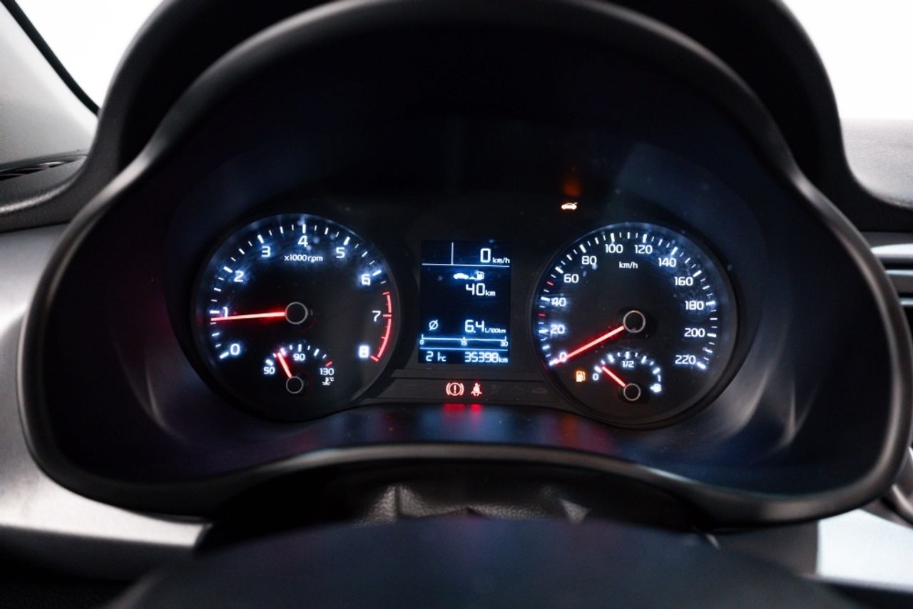 Foto Kia Rio 14