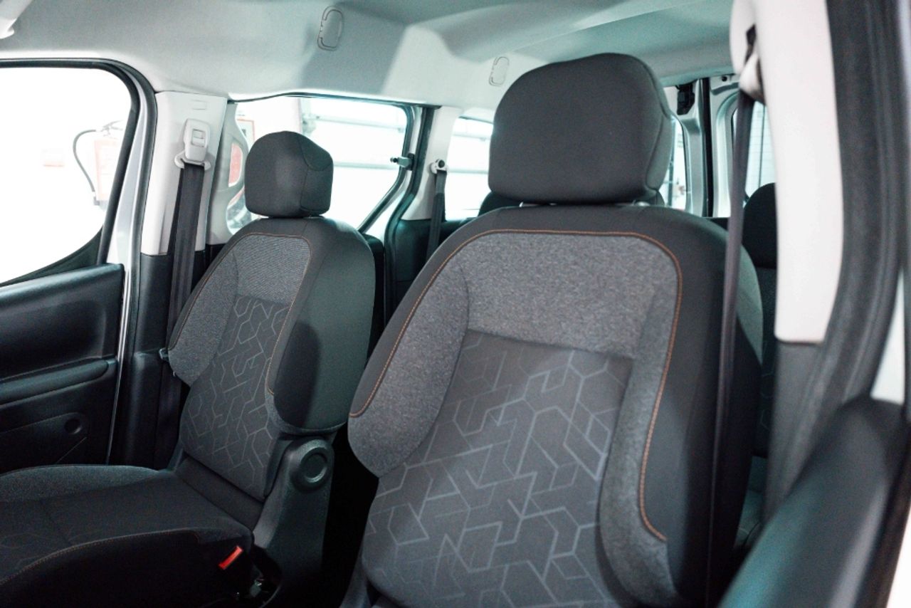 Foto Peugeot Partner 8