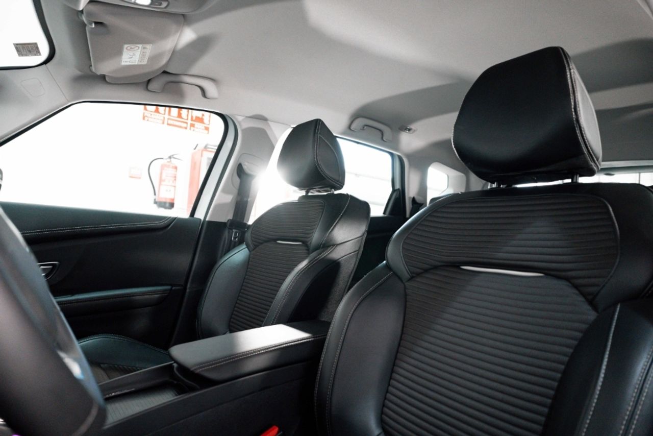 Foto Renault Scénic 8