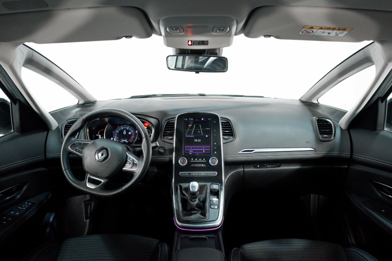 Foto Renault Scénic 24