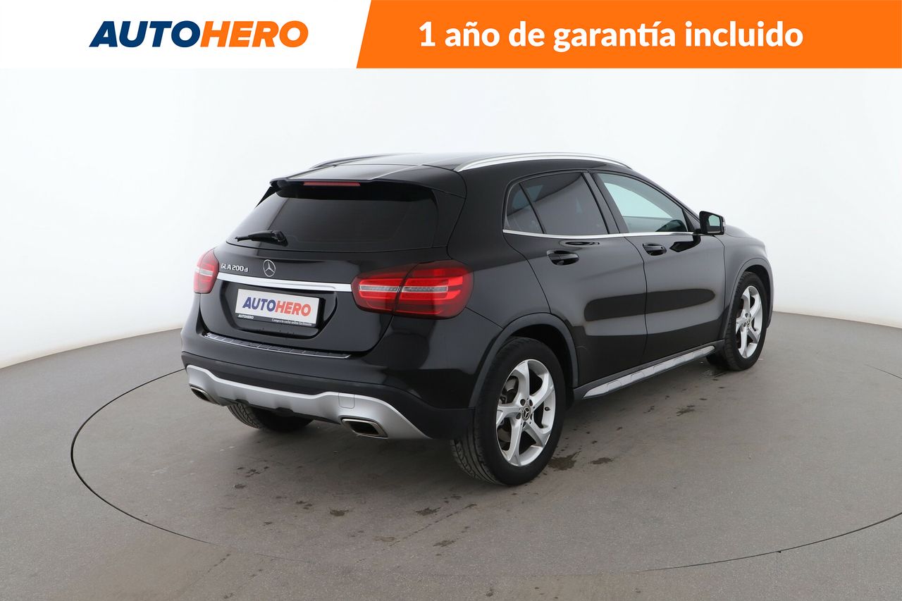 Foto Mercedes-Benz Clase GLA 6