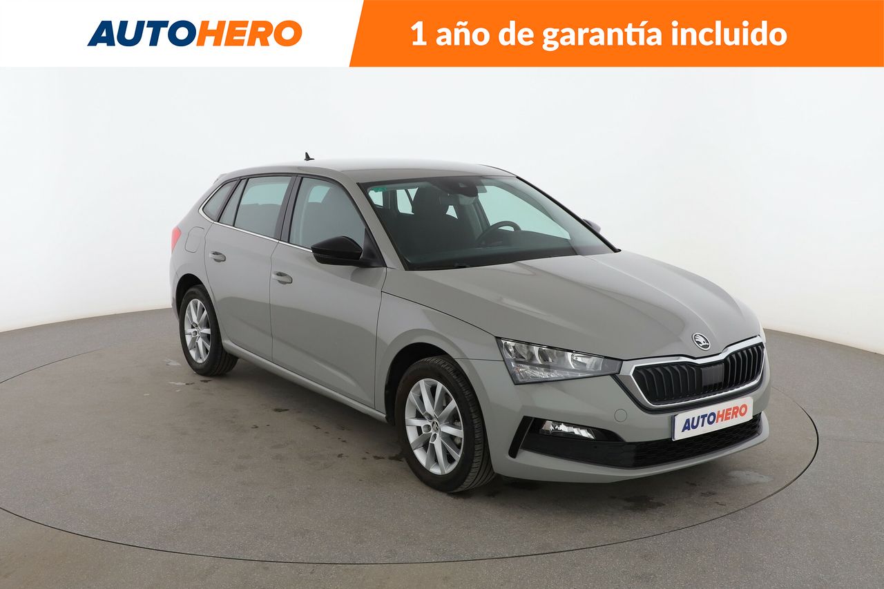 Foto Skoda Scala 8