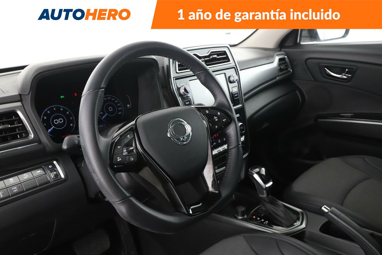 Foto SsangYong Tivoli 12