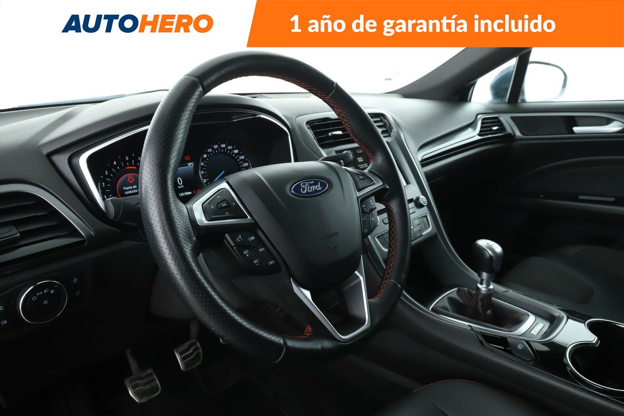 Foto Ford Mondeo 12