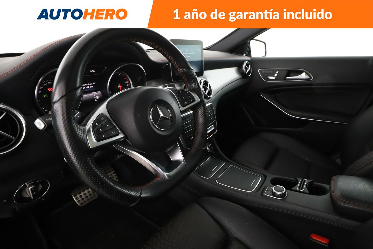 Foto Mercedes-Benz Clase GLA 12