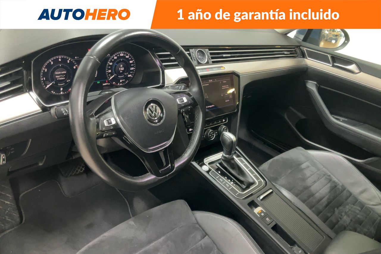 Foto Volkswagen Passat 12