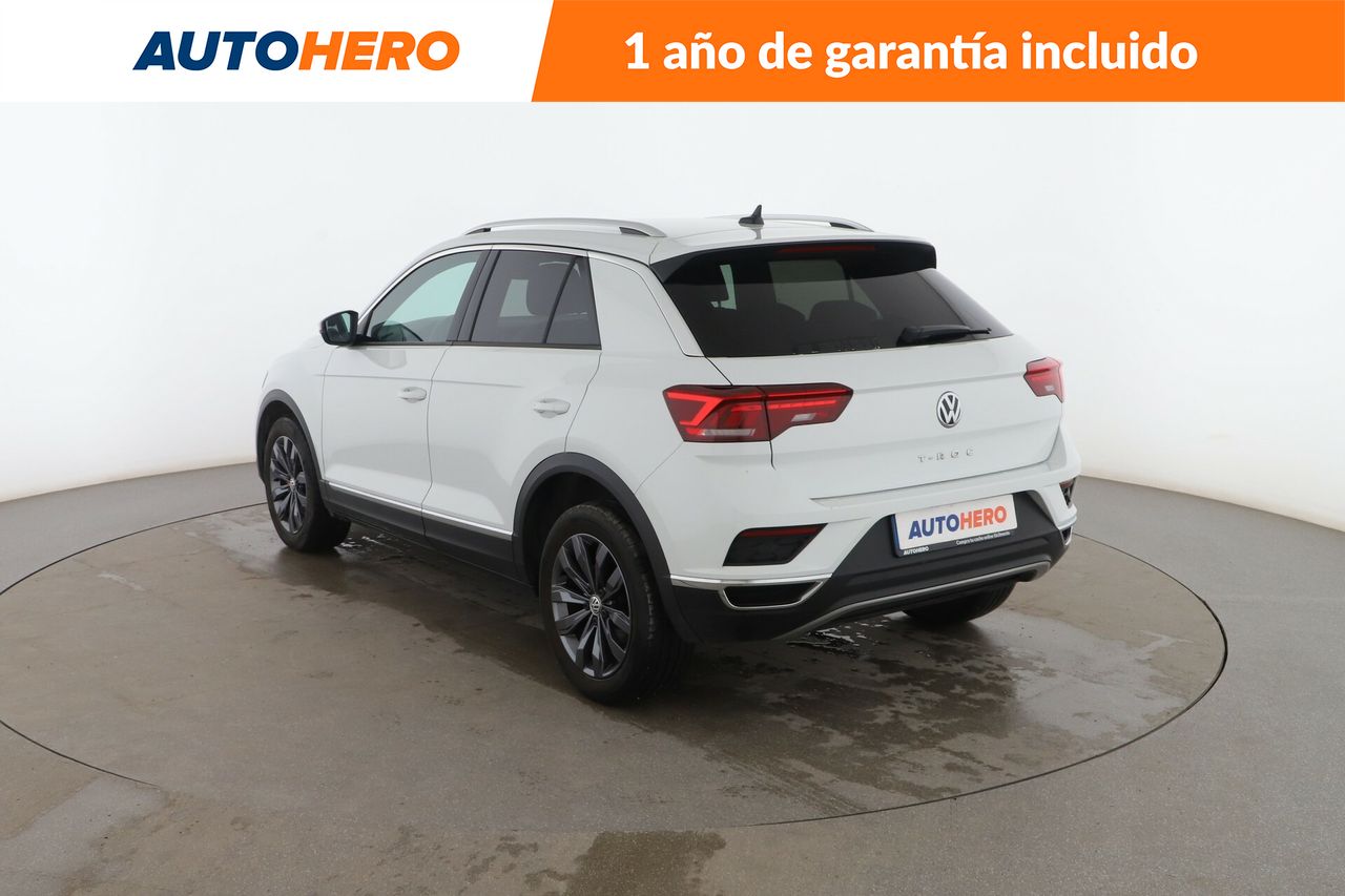 Foto Volkswagen T-Roc 4