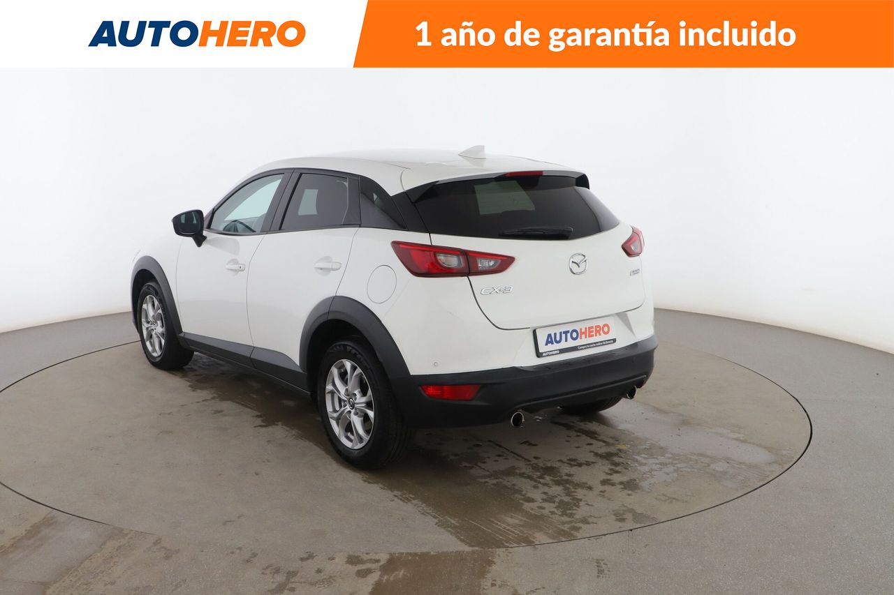 Foto Mazda CX-3 4