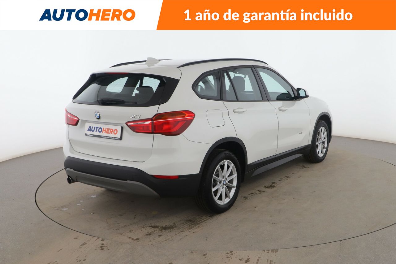 Foto BMW X1 6