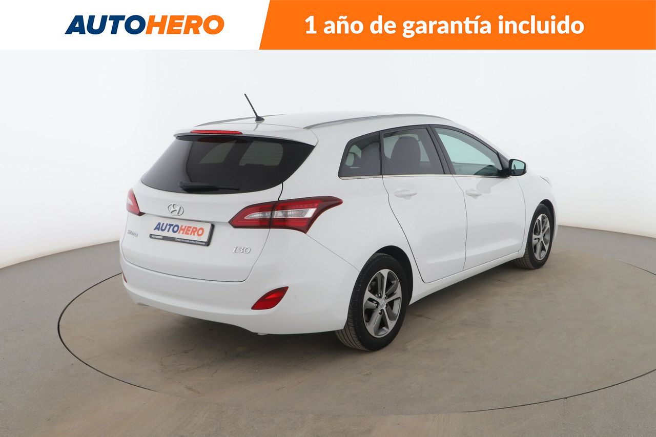 Foto Hyundai i30 6