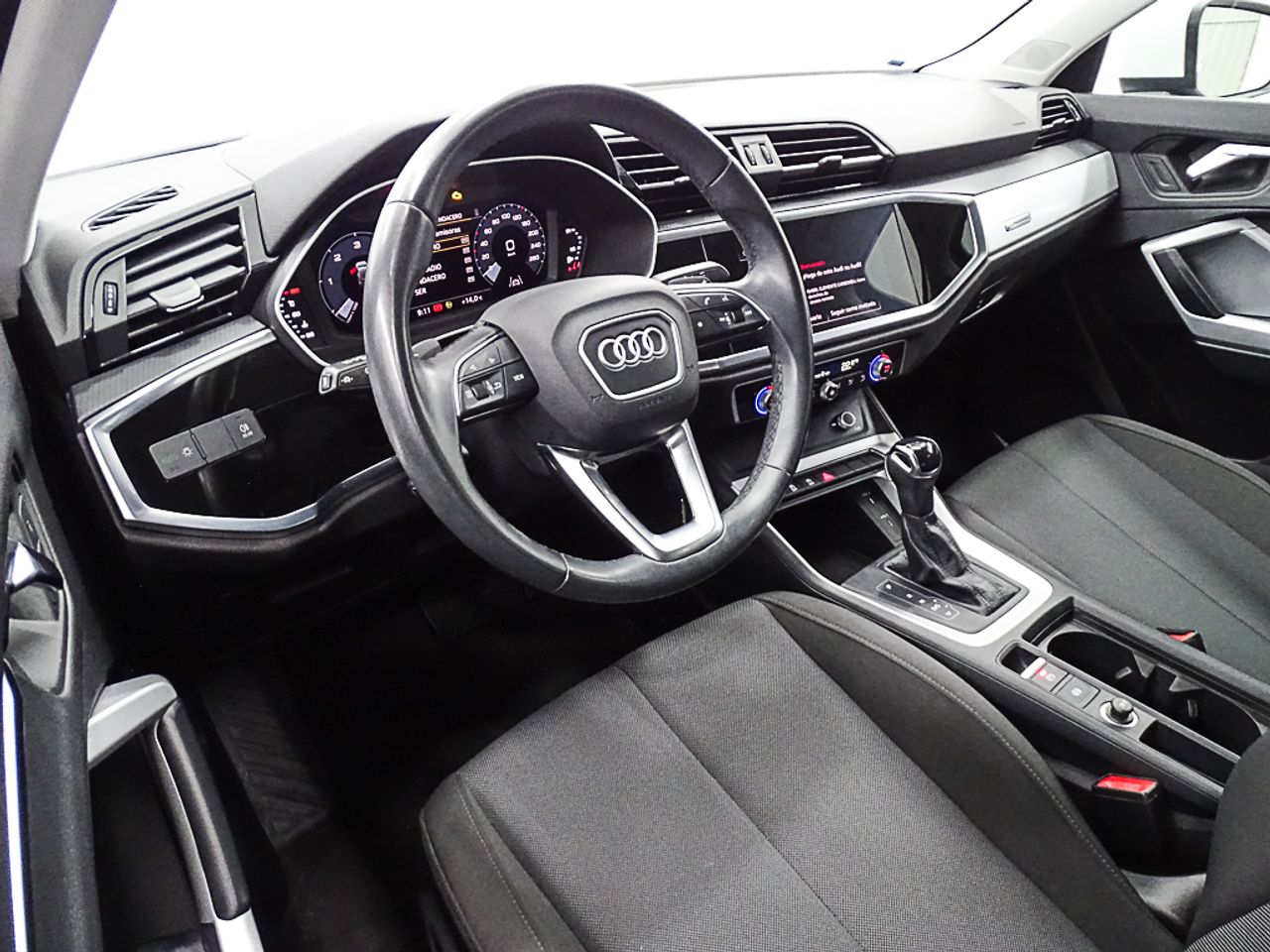 Foto Audi Q3 23