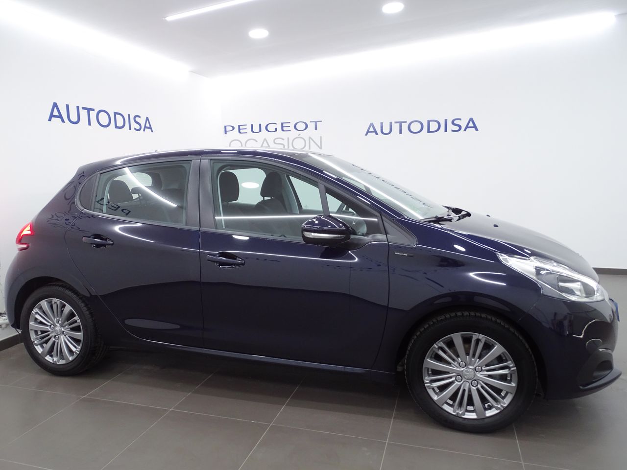 Foto Peugeot 208 5