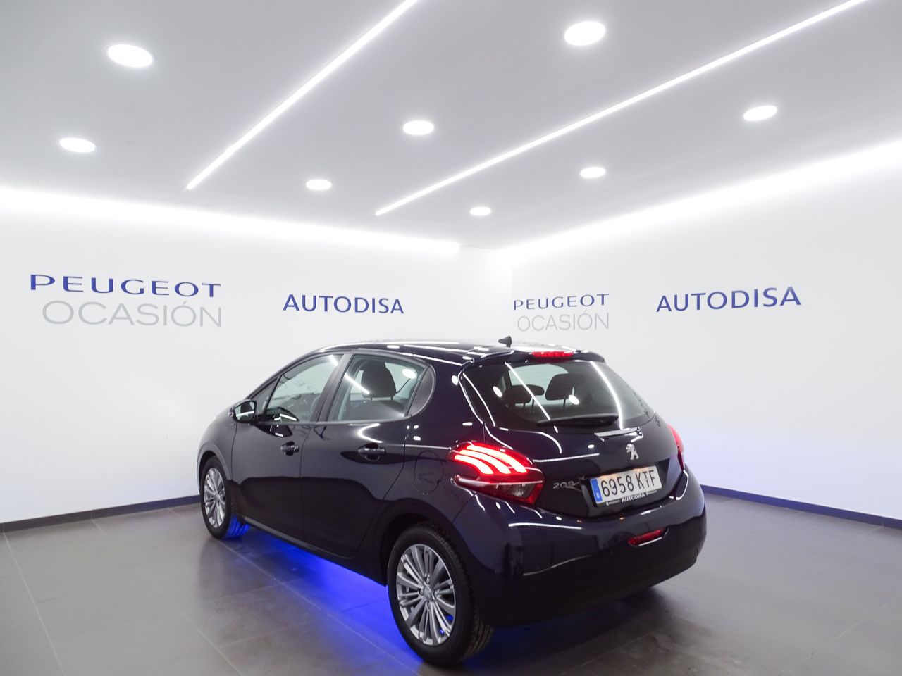 Foto Peugeot 208 10