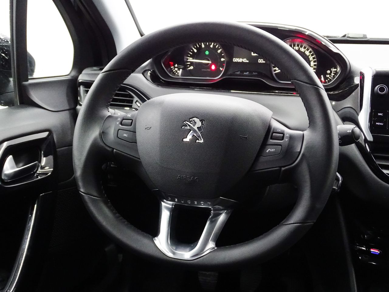 Foto Peugeot 208 16